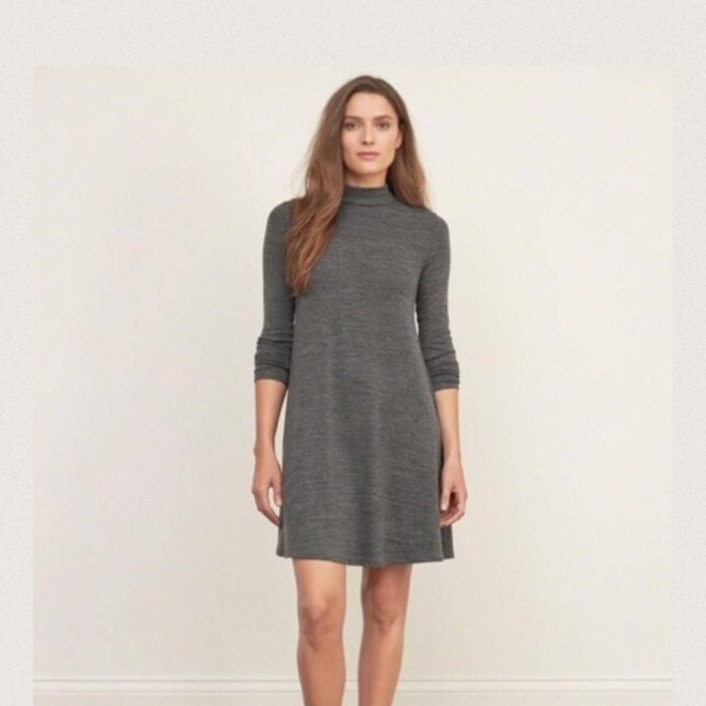 Abercrombie & Fitch Long Sleeve Grey Dress✨